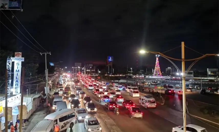 Adecuaciones en Avenida Universidad reducirán carga vehicular asegura SOTOP en comparecencia
