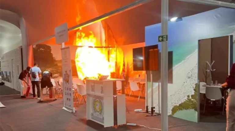 Evacúan la zona de negociaciones de la COP30 en Brasil tras incendio