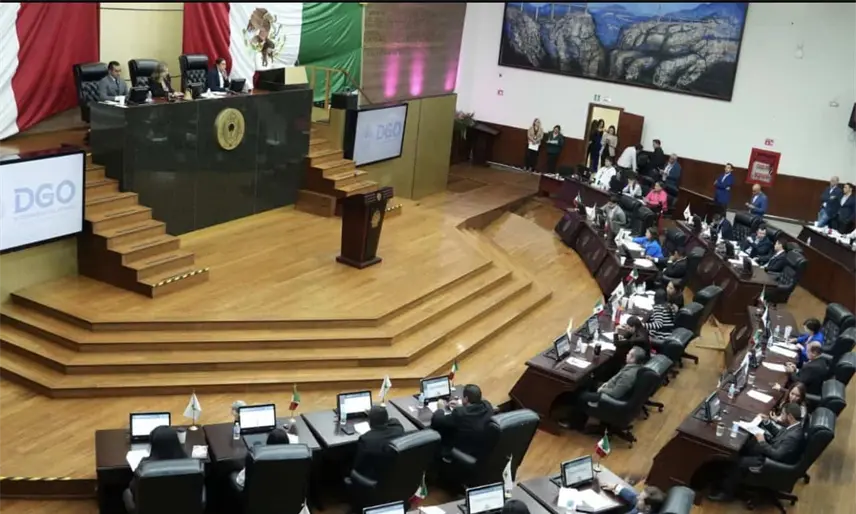 Congreso de Durango aprueba "Ley Nicole" que prohíbe cirugías estéticas en menores