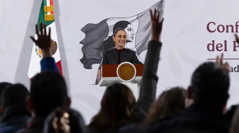 Reconoce Sheinbaum poco crecimiento económico del país por las tensiones globales con Estados Unidos