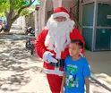 Celebrará ´Santa Taxista´ 15 años regalando juguetes a niños de escasos recursos