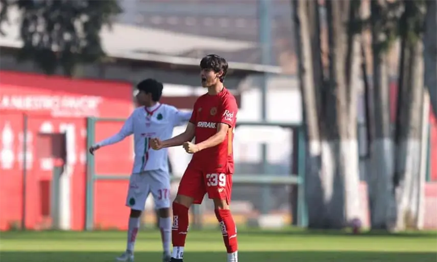 Tabasqueño Fernando Ruiz marca doblete pero Toluca sub-15 cae en semifinales ante Chivas