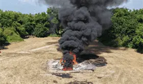 Incineran más de 2 toneladas de narcóticos asegurados en operativos navales en Chiapas