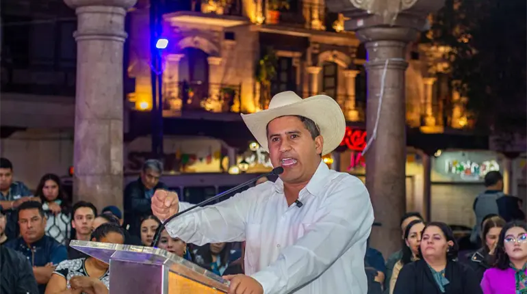 Dictan prisión preventiva contra "El Licenciado" y siete escoltas de Carlos Manzo