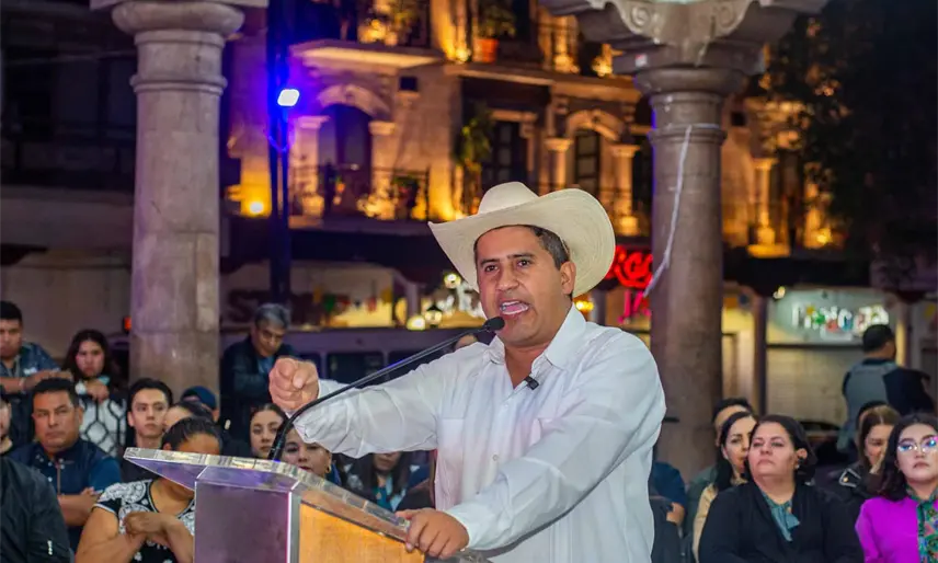 Dictan prisión preventiva contra "El Licenciado" y siete escoltas de Carlos Manzo