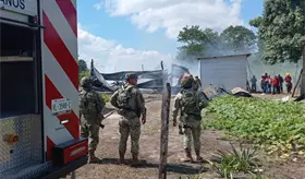 Atienden bomberos incendio de bodega en Nacajuca; presuntamente almacenaba pirotecnia