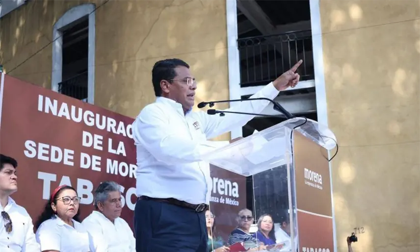 En inauguración de oficinas de Morena "dejaron solo" a Chucho Selván: PRD