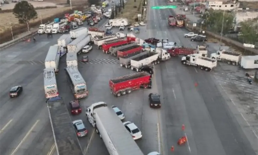 "Se les ha atendido": Sheinbaum asegura que hay diálogo con transportistas y campesinos