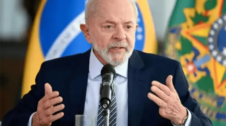 Lula da Silva asegura que hablará con Trump, por presencia militar de EE. UU. cerca de Venezuela
