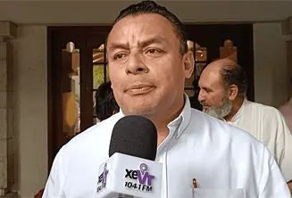 "Mejor que se pongan a trabajar en el 2027" responde Bracamonte a Erubiel Alonso sobre posible salida de Selv&aacute;n de Morena