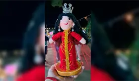 ¡Sigue creciendo Fatimamanía! Ponen a la venta muñequitas tejidas de la Miss Universe 2025