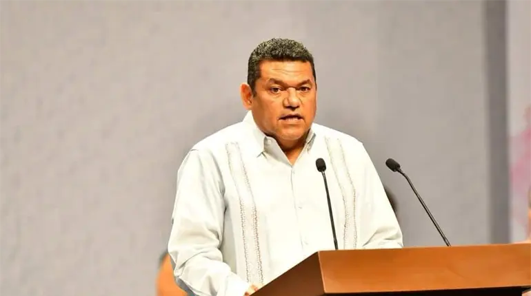 May solicita autorización para deuda de 2 mil mdp; "no se va a heredar"