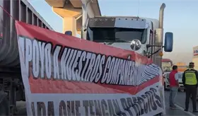 Transportistas y agricultores convocan a reforzar bloqueos, tras no llegar a acuerdos en negociaciones