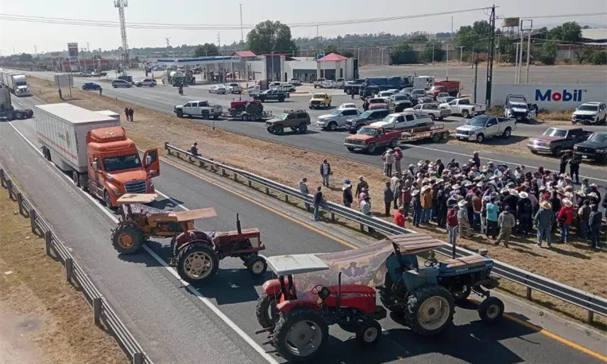 "Hay cosas que no se pueden resolver": Sheinbaum a agricultores
