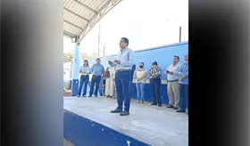 Asignan abogado a tesorera acusada de desvío en escuela de Centla