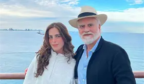 Papá de Fátima rechaza haber dado contratos a dueño de Miss Universe