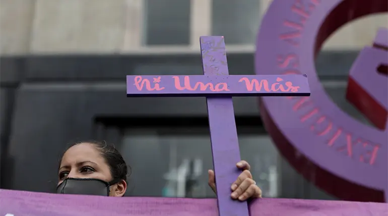 Feminicidios serán castigados en Tabasco con 60 años de prisión