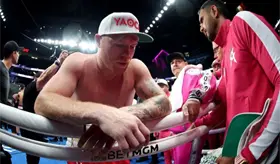 ´Canelo´ Álvarez queda fuera del top 10 de los mejores libra por libra