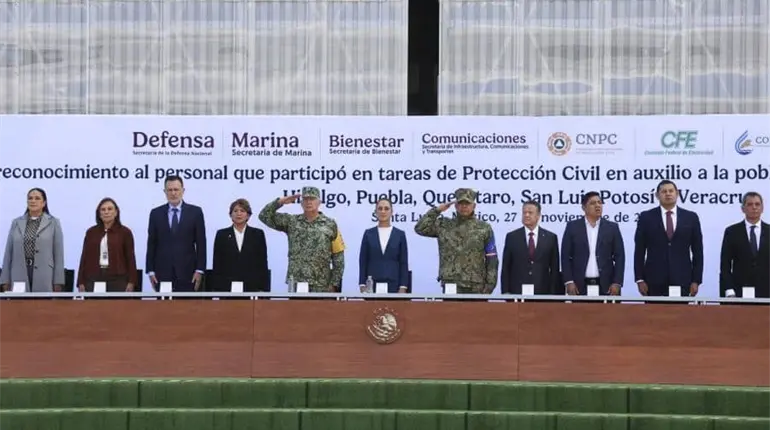 Dice Sheinbaum que "ser mujer presidenta es proteger como lo hace una madre"