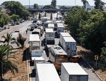 Tras 4 días, desbloquean carreteras del país; pérdidas ascienden a 6 mil mdp