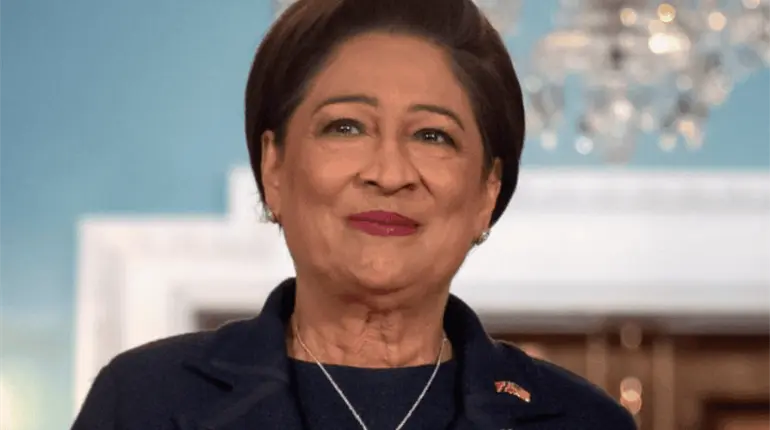 Confirma primera ministra de Trinidad y Tobago presencia de marines de EE.UU., pese a negarlo