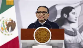 SEGOB presume acuerdo con transportistas y productores; "si no cumplen, regresaremos", responden