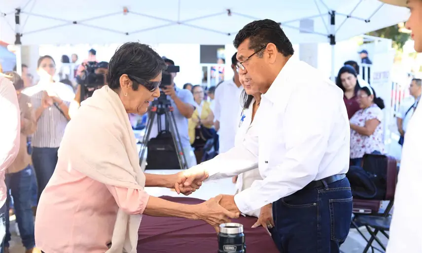 Concluye May sus audiencias públicas de este año en la Villa Luis Gil Pérez