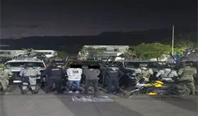 Detienen a tres por narcomenudeo en Centro