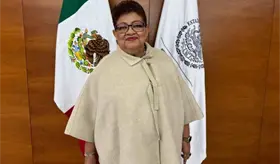 Ernestina Godoy asume como encargada de la FGR