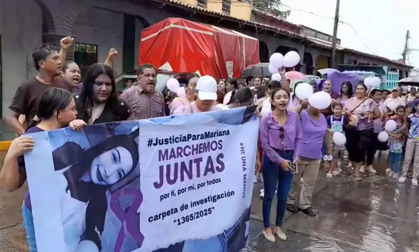 Marchan en Cunduacán; piden justicia para Mariana