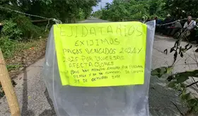 Ejidatarios de Oxiacaque bloquean entradas a campos petroleros