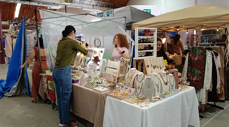 Con más de 500 emprendedores inicia la Expo Status 2025 en el Parque Tabasco