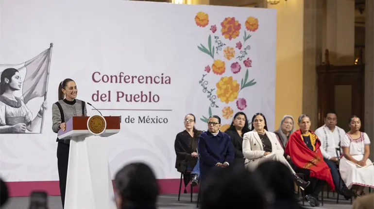 Pide Sheinbaum mayor coordinación a nuevo titular de la FGR