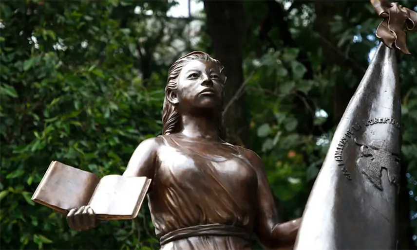 Seguirán trabajos del Paseo de las Heroínas con esculturas de indígenas