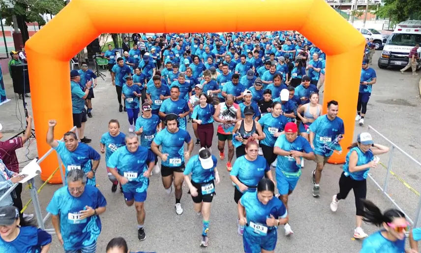 Paola de los Ángeles Cruz y Luis Alberto Priego triunfan en carrera "Por tu Salud Corre" del ISSET