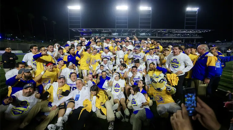 Los Auténticos Tigres son campeones de la Liga Mayor de la ONEFA