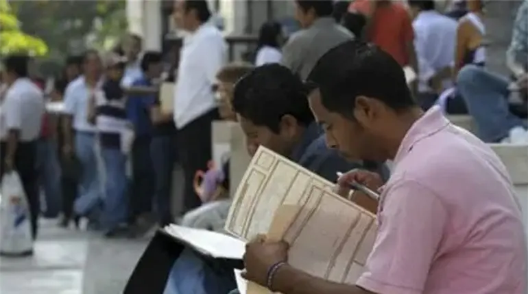 Casi 9 mil tabasqueños han encontrado trabajo en ferias de empleo: SNE