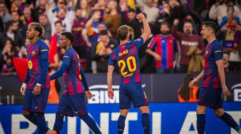 En su 126 aniversario, Barcelona vence al Alavés y es líder de España