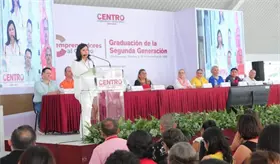 Se gradúan 248 beneficiarios del programa municipal Emprendedores al Centro