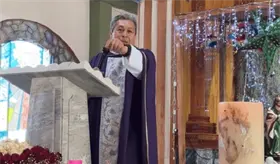 Aprovechar las posadas para reconciliarse con Dios, pero tambi&eacute;n con los vecinos: Padre tiktokero