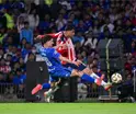Con sufrimiento incluido, Cruz Azul vence a Chivas y está en semifinales