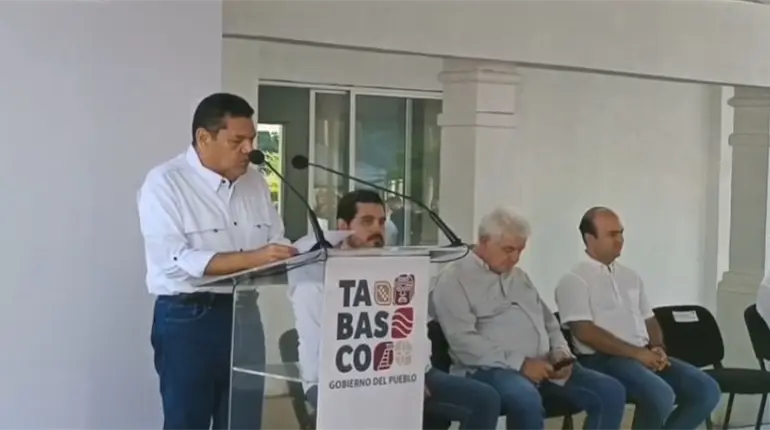 Gobiernos anteriores endeudaron a Tabasco sólo pagando nómina y no dejaron infraestructura: May