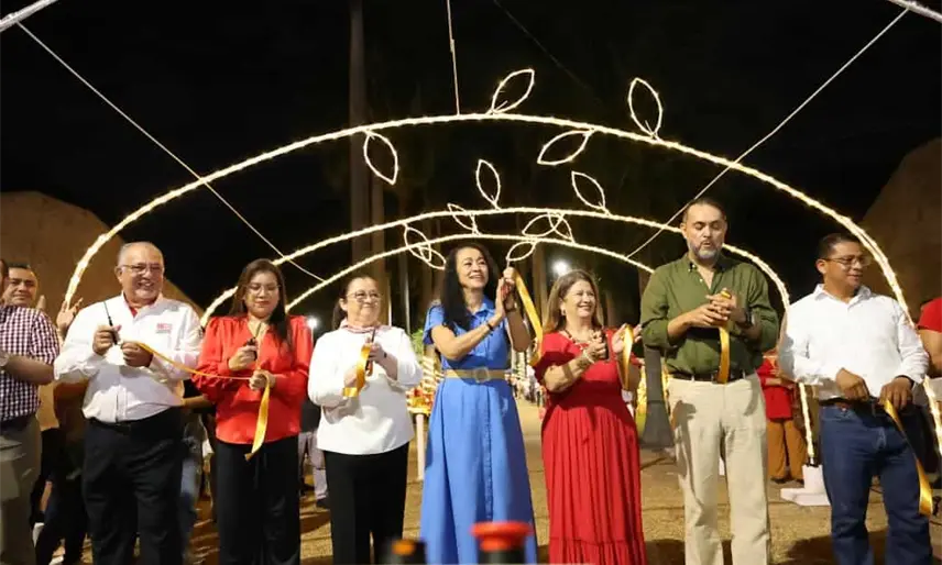 Inaugura DIF Tabasco exhibición de nacimientos en el parque Tomás Garrido Canabal