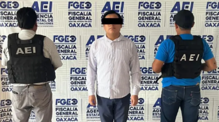 Detienen en Oaxaca a hombre que vendía fotos íntimas de una mujer