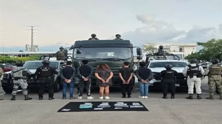 Detienen a cinco con droga en Cárdenas; dos son menores de edad