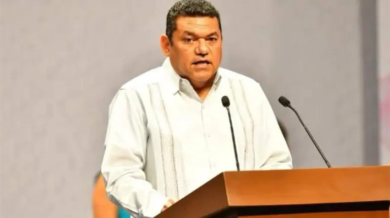 Javier May baja al lugar 30 de aprobación de gobernadores en noviembre: Demoscopia Digital