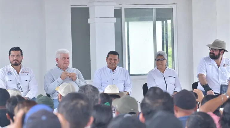 Gobiernos anteriores endeudaron a Tabasco sólo pagando nómina: May