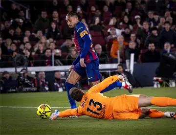 Barcelona vence al Atlético de Madrid y seguirá siendo líder en España