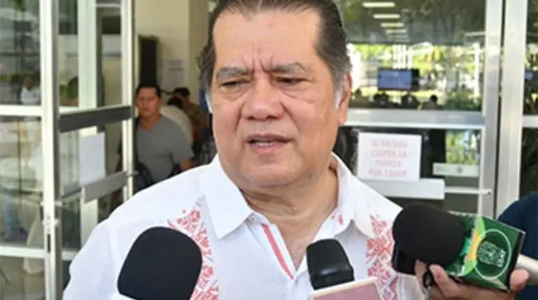 Buscará rector de la UJAT adaptar el CIVE con libre acceso para personas con discapacidad