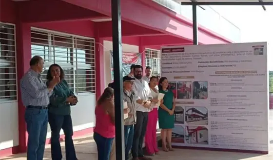 Inaugura Sotop obras en escuelas de Villa El Cielo y La Huasteca